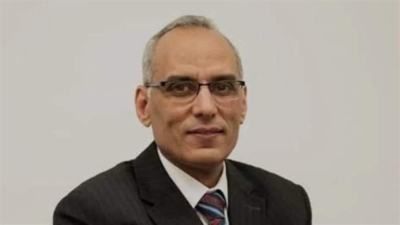 الدكتور ممدوح معوض