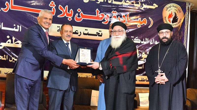 محافظ أسيوط يشهد