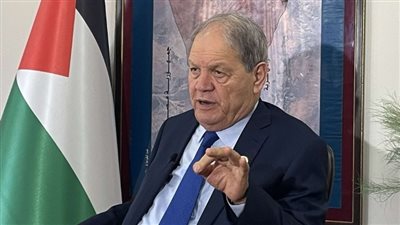  معلومات عن روحي فتوح رئيس فلسطين المؤقت حال وفاة أبومازن.. تورط فى قضية تهريب 3000 هاتف محمول.. وعلقت فتح عضويته بسبب مخالفات مالية