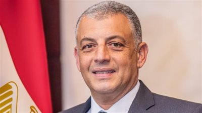 محافظ الإسماعيلية يهنئ الدكتورة وزيرة التنمية المحلية لحصولها على جائزة التميز الحكومي العربي