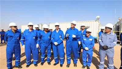 البترول تبدأ أعمال الحفر التنموي في البئر 