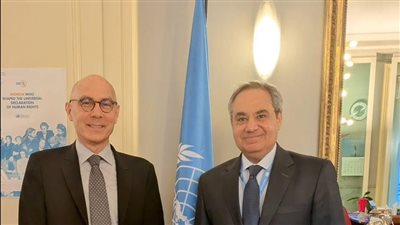 المندوب الدائم لمصر في جنيف يلتقي المفوض السامي لحقوق الإنسان 