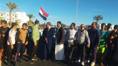 رئيس مدينة نويبع يشهد ماراثون رياضيا لشباب المدينة 