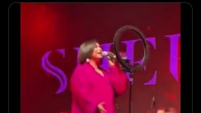 نعمل اللي إحنا عاوزينه، تصرف مفاجئ من شيرين خلال حفلها بالكويت (فيديو)