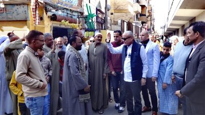 محافظ الأقصر يبحث تطوير منطقة كوبري أبو الجود (صور)