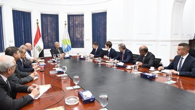 رئيس القابضة للمياه يستقبل وفدًا من بيلاروسيا لبحث التعاون المشترك