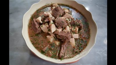 طريقة عمل القلقاس بالسلق، غداء الشتاء الشهير