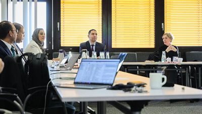 تعاون أكاديمي بين جامعة عين شمس والمنصورة