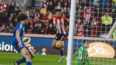 برينتفورد يضرب ليستر سيتي برباعية في الدوري الإنجليزي