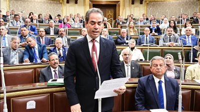 أحمد المسلماني يؤدي اليمين الدستورية رئيسا للوطنية للإعلام