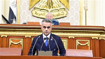 النواب يبدأ مناقشة مشروع قانون الضمان الاجتماعي.. يستهدف حوكمة الدعم النقدي.. يعمل على تحقيق كرامة المواطنين.. ورئيس المجلس: تحولًا جوهريًّا نحو الاستدامة الاجتماعية