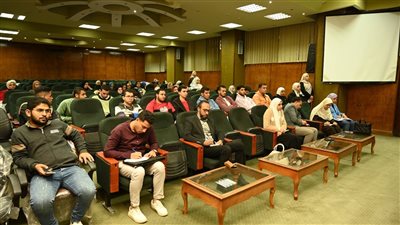 جامعة الفيوم تنظم ندوة عن إدارة الأزمات بطريقة علمية