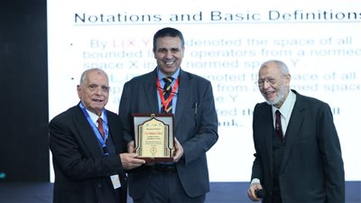 المؤتمر السادس للرياضيات يكرم الباحثين المتميزين بالأكاديمية العربية بالإسكندرية 