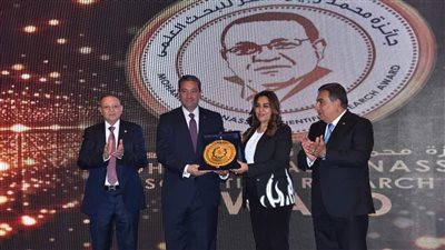 محافظ دمياط يشارك باحتفالية تكريم الفائزين بجائزة محمد ربيع للبحث العلمي