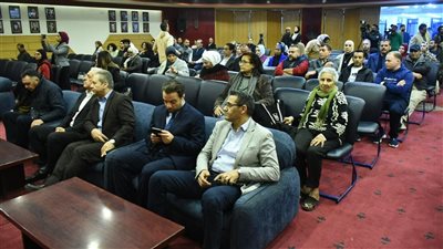 عزف النشيدين المصري والفلسطيني باليوم التضامني لنقابة الصحفيين (فيديو) 