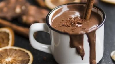  طريقة عمل الهوت شوكليت لذيذ ويدفيء في الشتاء 