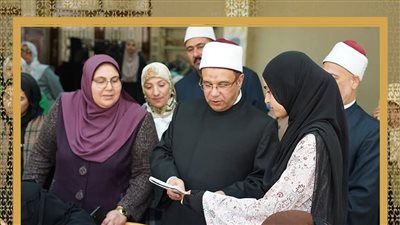 أمين الأعلى للشئون الإسلامية يفتتح معرض المجلس للكتاب بكلية الدراسات الإسلامية للبنات بالإسكندرية