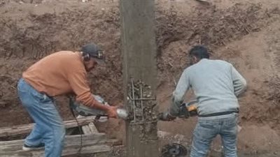 إزالة أعمدة خرسانية وتعدٍ على الأرض الزراعية بالدقهلية