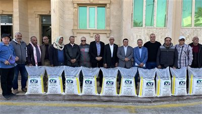 توزيع 50 طن سلفات نشادر على مزارعي شمال سيناء