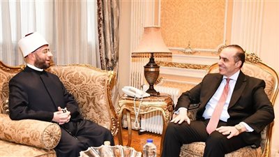 فوزي والأزهري يبحثان دعم جهود التنمية الشاملة وترسيخ مبادئ العدالة الاجتماعية