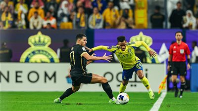 رونالدو في مواجهة بنزيما، تشكيل مباراة قمة الدوري السعودي بين الاتحاد والنصر 