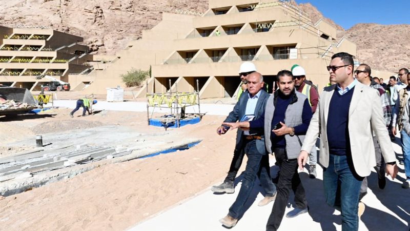 وزير الإسكان