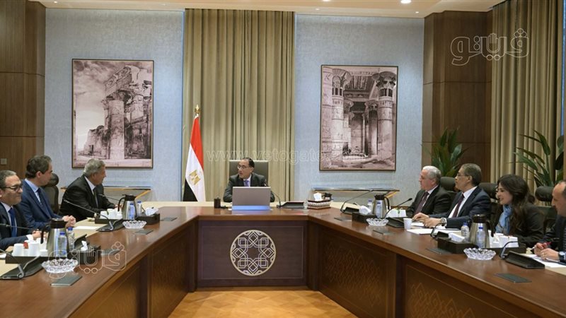 اجتماع برئاسة الدكتور