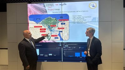 وزير النقل يعقد سلسلة لقاءات مع رؤساء كبرى الشركات العالمية في مجال السكك الحديدية 