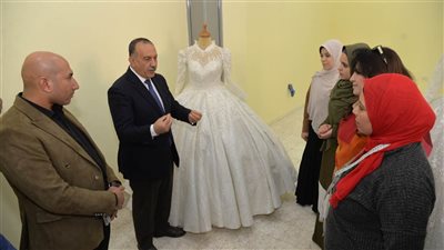 للفتيات الأكثر احتياجا، محافظ أسيوط يطلق مبادرة فرحة لتأجير فستان الزفاف مجانا