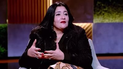 أعمالها سيريالية وحشية، معلومات لا تعرفها عن الفنانة التشكيلية شاليمار الشربتلي زوجة خالد يوسف