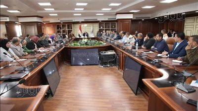 معسكرات إيواء وعزل لأعمدة الإنارة، بني سويف تستعد لموسم الأمطار