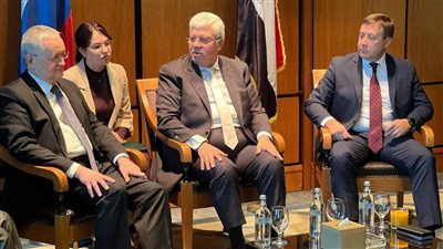 وزير التعليم العالي يشهد افتتاح منتدى خريجي الجامعات السوفيتية والروسية