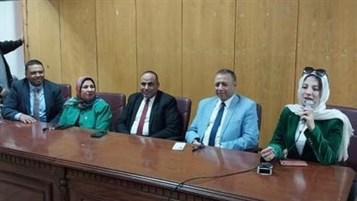 ندوات توعوية عن السمنة والنحافة والتغيرات المناخية ضمن الأسبوع البيئي الثامن بجامعة سوهاج 