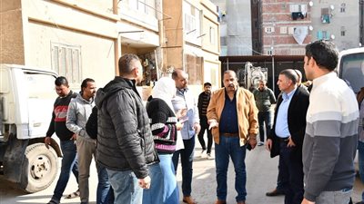 رئيس مياه دمياط يتابع إدارات الحركة والخط الساخن استعدادًا لموسم الشتاء (صور)