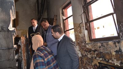 حبشي يتوجه لموقع حريق مدرسة بورسعيد الثانوية بنات (صور )