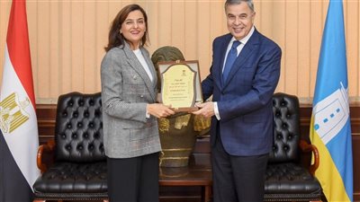 محافظ الإسكندرية يبحث مع قنصل لبنان بالإسكندرية توطيد أواصر التعاون المشترك