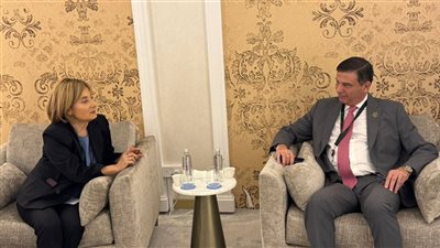 وزير الزراعة يلتقي نائب رئيس بنك الاستثمار الأوروبي