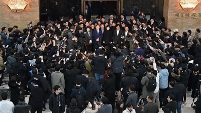 احتراما للبرلمان والشعب، رئيس كوريا الجنوبية يتراجع عن قراره ويعلن رفع الأحكام العرفية