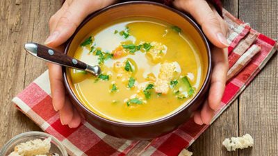 صحة الجيزة توصي بتناول الشوربة في وجبة الإفطار الرمضانية