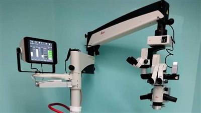 مستشفى الشيخ زايد التخصصي يوفر جهاز ميكروسكوب جراحي جديد لعمليات الرمد
