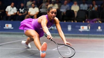 هانيا الحمامي تتأهل لنصف نهائي 