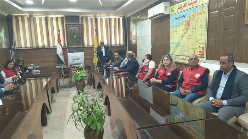 الوفد ومحافظ شمال