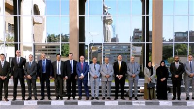 وفد من سلطنة عمان يزور صندوق مكافحة الإدمان للاطلاع على تجربة مراكز العزيمة