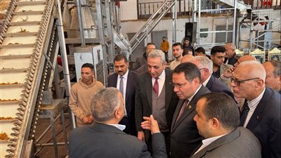 وفد زراعة البرلمان يستمع لمشكلات مصانع الزبيب، والحصري: نستهدف زيادة التصدير