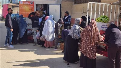 تموين الإسماعيلية توفر منتجات غذائية للمواطنين بأسعار مخفضة (صور)