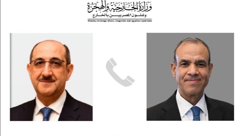 وزير الخارجية ونظيرة