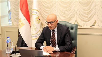 هل تضاف درجات أولى ثانوي للمجموع بشهادة البكالوريا الجديدة؟ التعليم تجيب (فيديو)