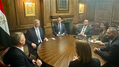 إكسون موبيل تبدأ حفر بئر جديدة للتنقيب عن الغاز بغرب المتوسط 