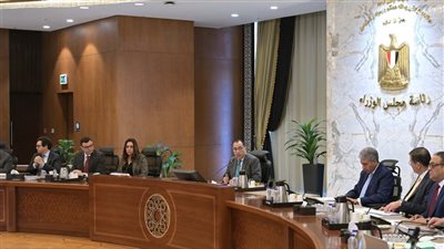 مجلس الوزراء يوافق على تطوير هضبة الأهرام.. وإعادة تخطيط مناطق عزبة الصفيح وأجزاء من الجيزة.. ويعتمد تعديلات معايير التنسيق الحضاري للمباني التراثية 