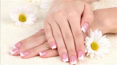 نصائح ووصفات للعناية بالأيدي والأظافر وحمايتهم من الجفاف خلال فصل الشتاء